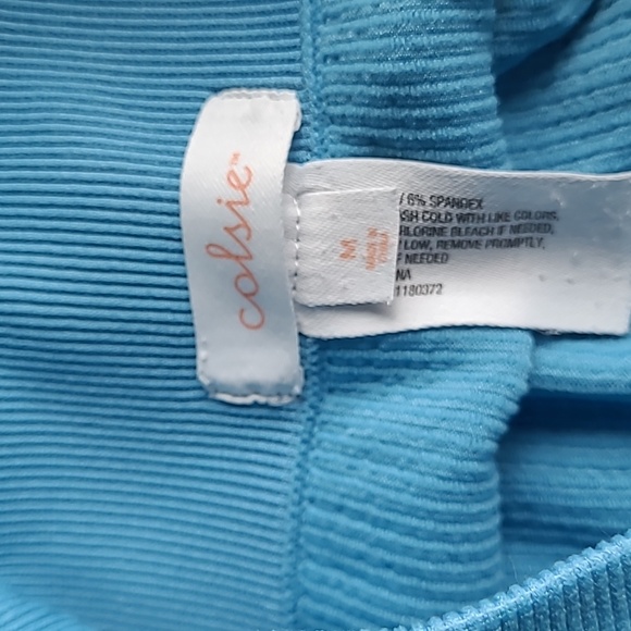 Colsie Blue Ribbed Bike Shorts - Picture 5 of 6